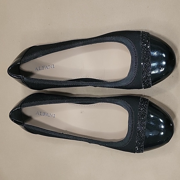 Alfani Jemah Closed Toe Ballet Flats, Black, Size 7.5 - Picture 1 of 8